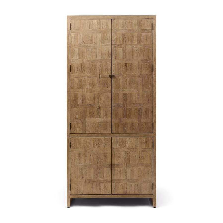 Fraser Island Wardrobe